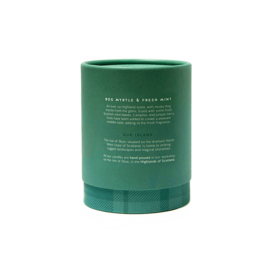 MoodCompanyNL - Geurkaars Mirte en Munt (Bog Myrtle & Fresh Mint) Large - 45 uur - Sojawas - Isle of Skye Candle - 5060346381039
