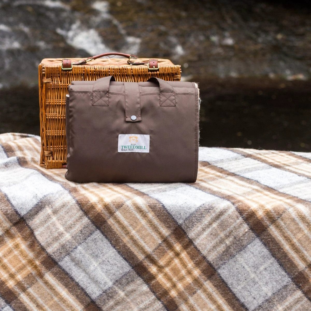 Picknickkleed Eventer Tartan McKellar - Waterdicht - 137x170cm - Tweedmill by MoodCompanyNL