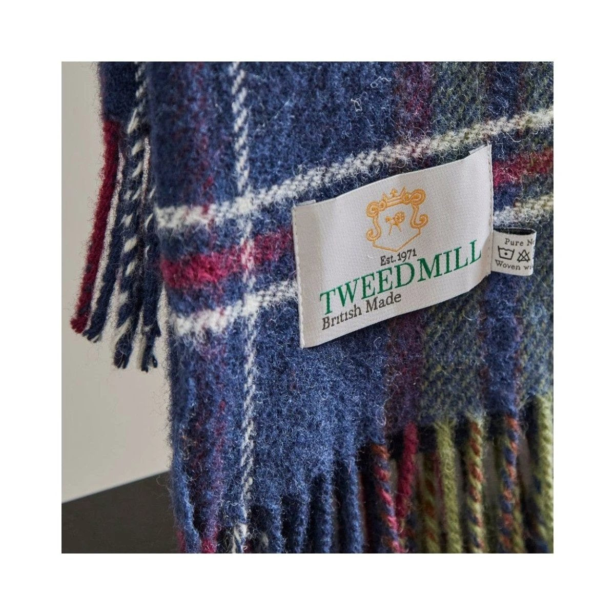 Plaid Tartan Morello - 150x183 - Nieuw Wol - Tweedmill UK by MoodCompanyNL