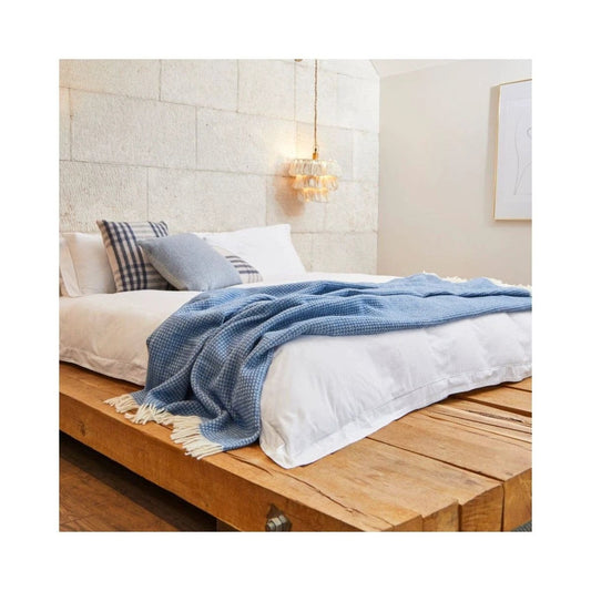 Plaid Waffle Blauw - 140x240 - Nieuw Wol - Tweedmill UK by MoodCompanyNL