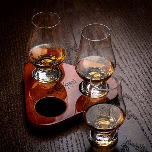 Proeverijset Dienblad met 3 Whiskyglazen - Glencairn Crystal Scotland by MoodCompanyNL
