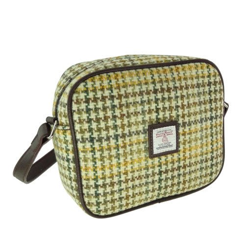 Mood Company - Schoudertas Almond Geel, groen, bruin dogtooth - 19x21x7 - Harris Tweed - Glen Appin of Scotland - 5061035012753