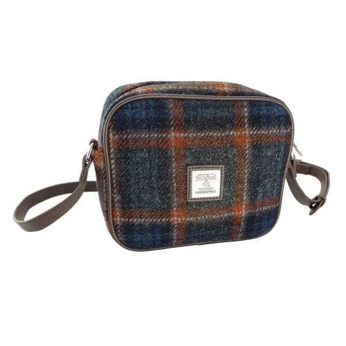 Schoudertas Almond Grijs met Roodbruine Ruit (Grey and Rust Check) - 19x21x7 - Harris Tweed - Glen Appin of Scotland by MoodCompanyNL