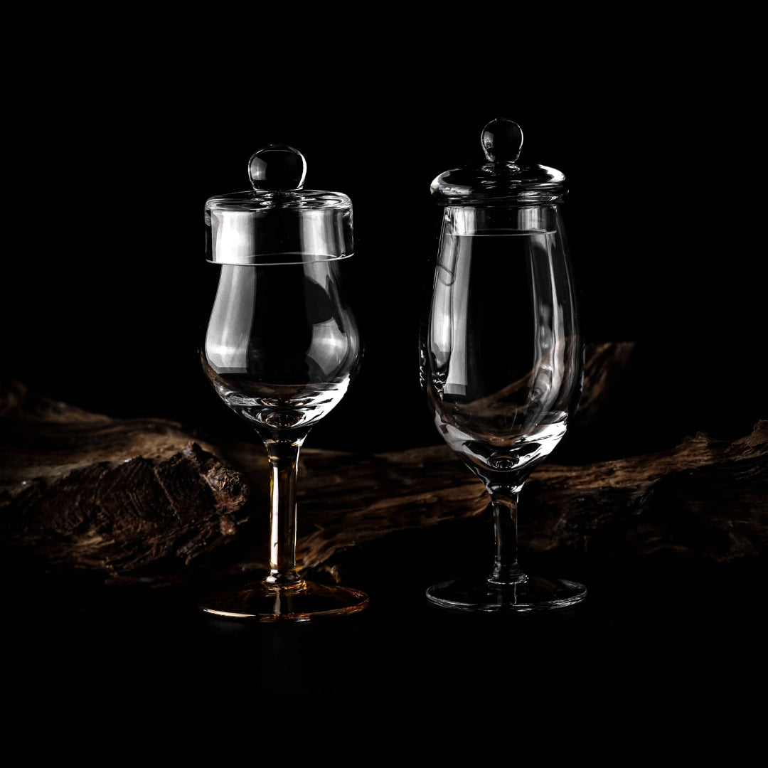 Coffret Dégustation Ambre – 2 verres à whisky faits main avec couvercles – Verre Ambre
