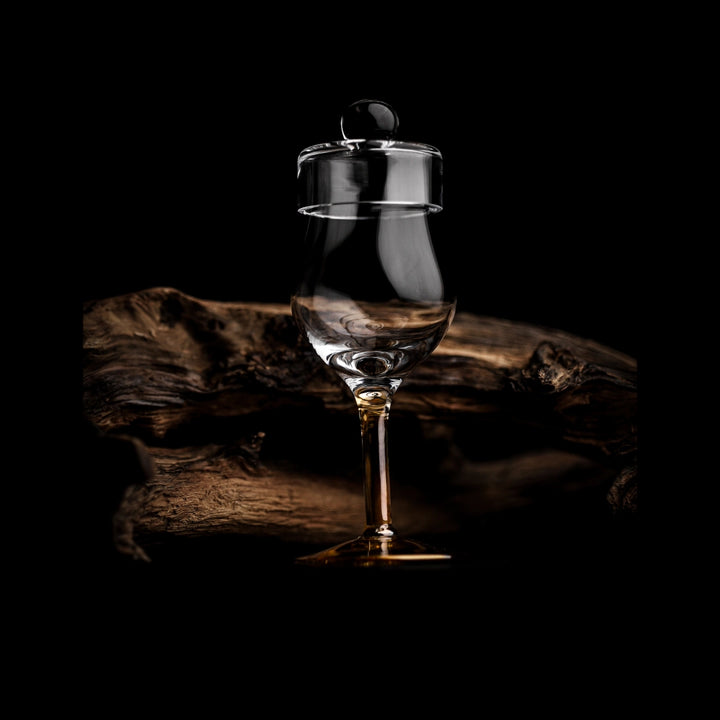 Whisky glass G100 – 100 ml – with lid – handmade - Amber Glass