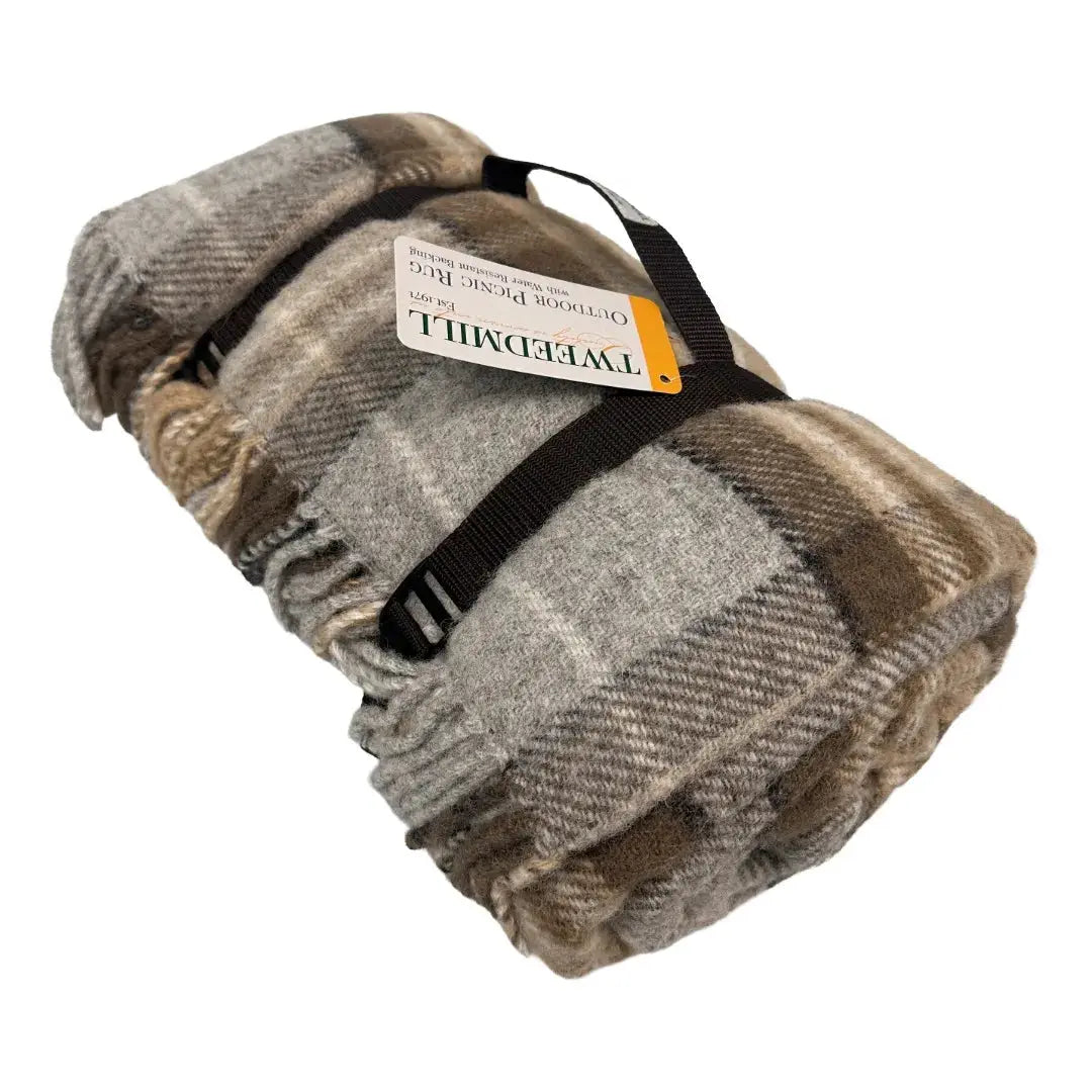 Picknickkleed Polo Tartan McKellar Bruin - Wol - Waterdicht - 145x183cm - Tweedmill by MoodCompanyNL