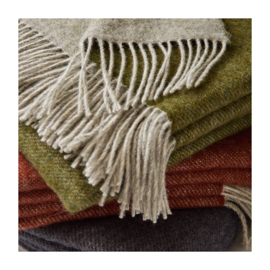 Plaid Dartmoor Ketchup - 150x183 - Nieuw Wol - Tweedmill UK