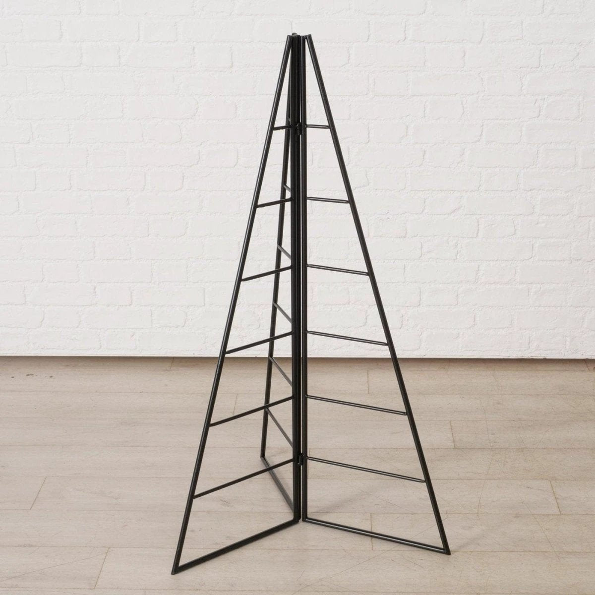 Metalen zwarte kerstboom - zwart - mat by Mood4Christmas