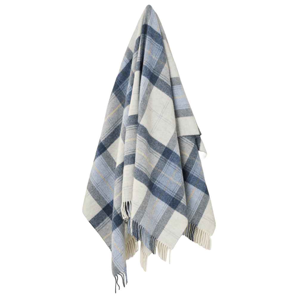 Mood_Company Plaid Skye Koraal Blauw - Shetland Lamswol - 140x185 - Bronte by Moon Scotland