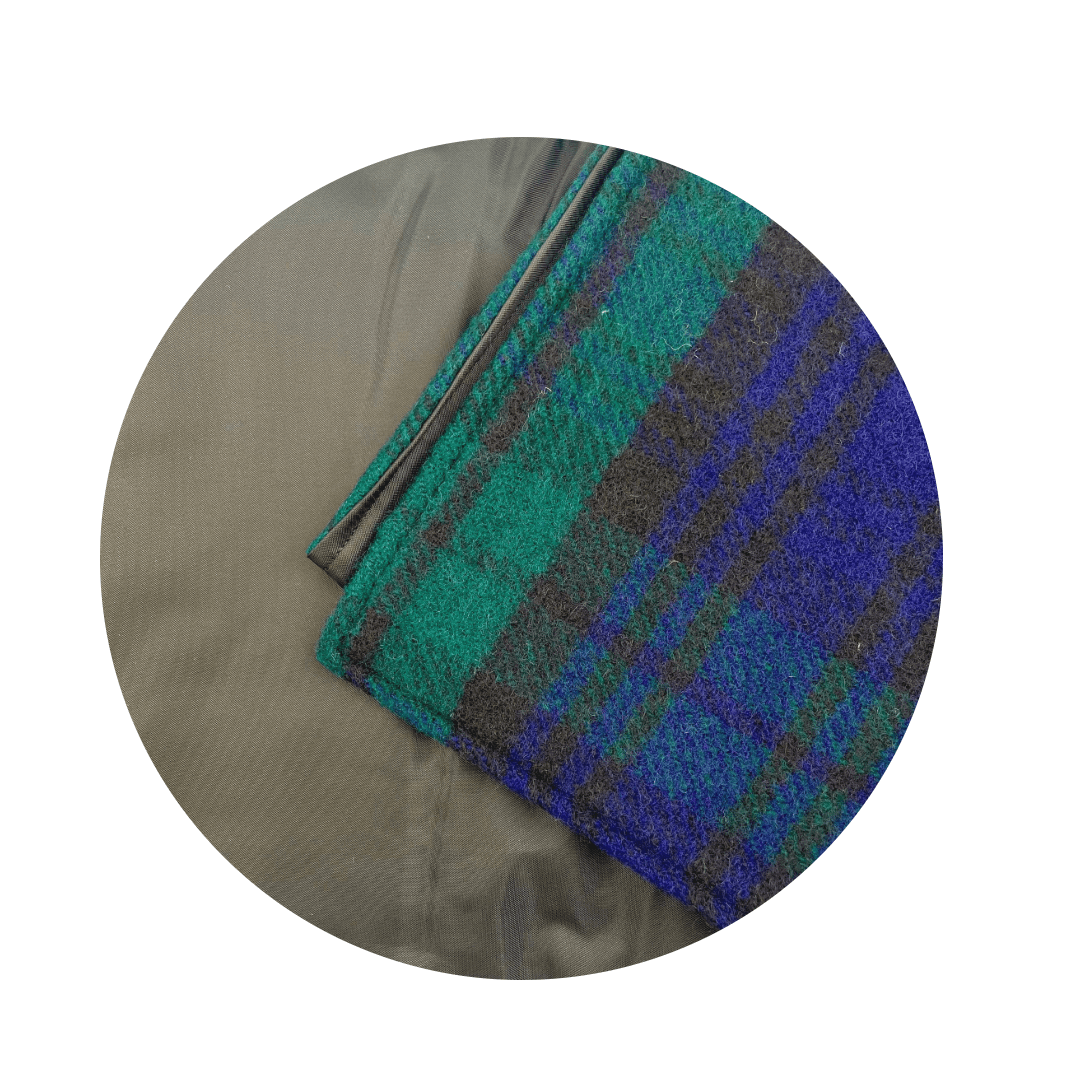 MoodCompanyNL - Picknickkleed Eventer Tartan Black Watch - Waterdicht - 137x170cm - Tweedmill - 5060067700034
