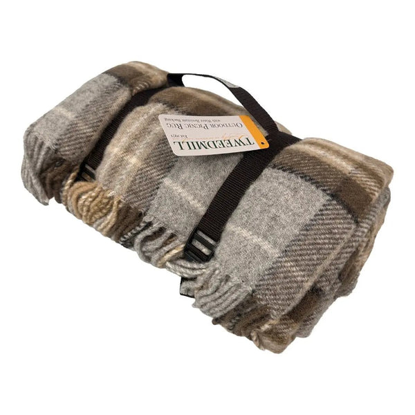 Mood Company - Picknickkleed Polo Tartan McKellar Bruin - Wol - Waterdicht - 145x183cm - Tweedmill - 5060674571744