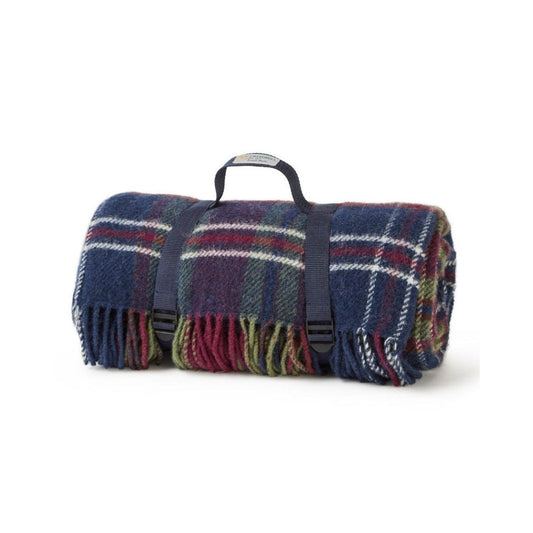 MoodCompanyNL - Picknickkleed Polo Tartan Morello - Wol - Waterdicht - 145x183cm - Tweedmill - 5060958301050