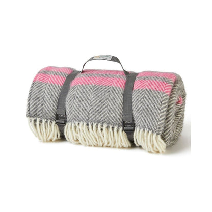 MoodCompanyNL - Picknickkleed Polo Visgraat Grijs met Roze strepen - Wol - Waterdicht - 145x183cm - Tweedmill - 5060958301067