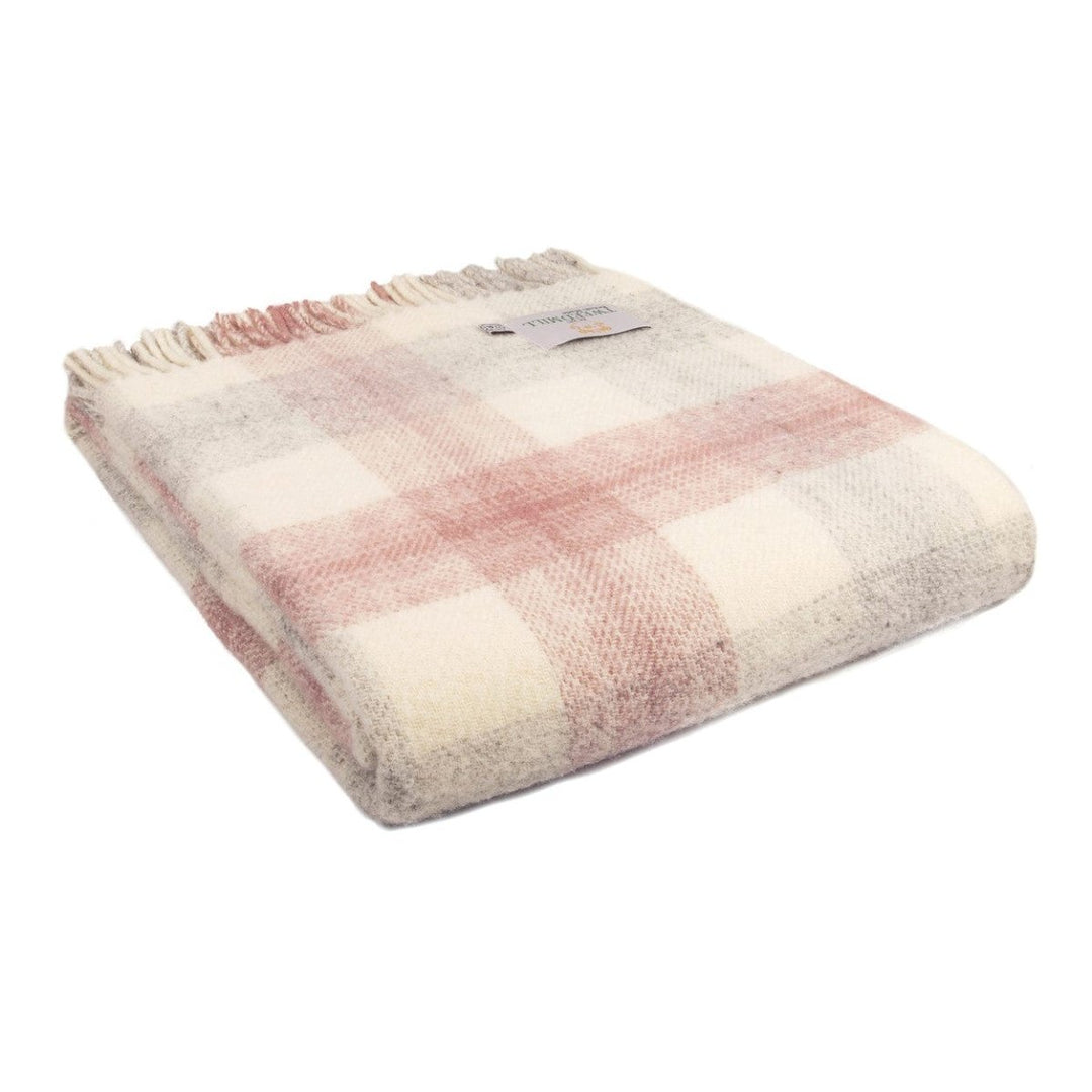 Mood Company - Plaid Meadow Dusky Roze - 150x183 - Nieuw Wol - Tweedmill UK - 5060567827453