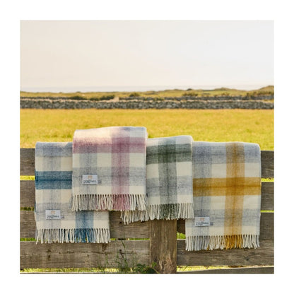 Mood Company - Plaid Meadow Olijfgroen - 150x183 - Nieuw Wol - Tweedmill UK - 5060958305140