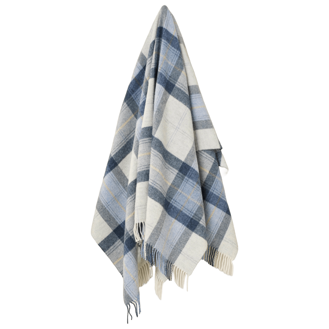 Plaid Skye Koraal Blauw - Shetland Lamswol - 140x185 - Bronte by Moon Scotland by MoodCompanyNL