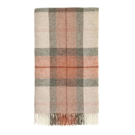 Mood Company - Plaid Skye Koraal Rood - Shetland Lamswol - 140x185 - Bronte by Moon Scotland - 6151206838851