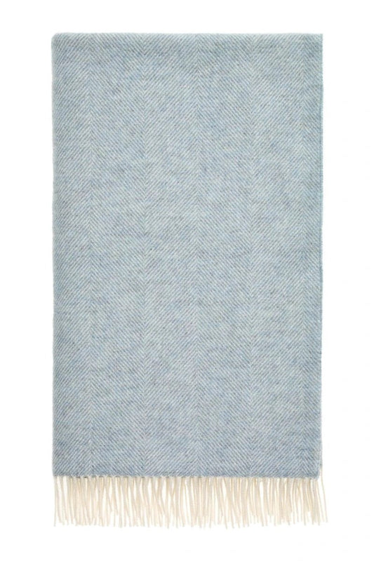 Plaid Visgraat Lichtblauw (Duck Egg) - Shetland Lamswol - 140x185 - Bronte by Moon Scotland by MoodCompanyNL