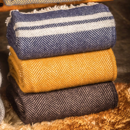 MoodCompanyNL - Plaid Visgraat Zwart met Lichtbruin (Vintage) - 150x183 - Nieuw Wol - Tweedmill UK - 5060067700805