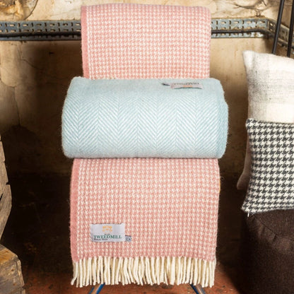 MoodCompanyNL - Plaid Waffle Oud Roze (Dusky Pink) - 140x240 - Nieuw Wol - Tweedmill UK - 6558284147927