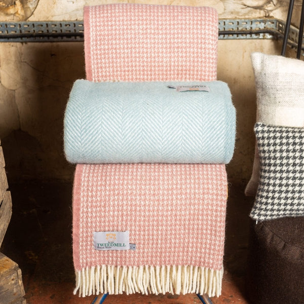 MoodCompanyNL - Plaid Waffle Oud Roze (Dusky Pink) - 140x240 - Nieuw Wol - Tweedmill UK - 6558284147927