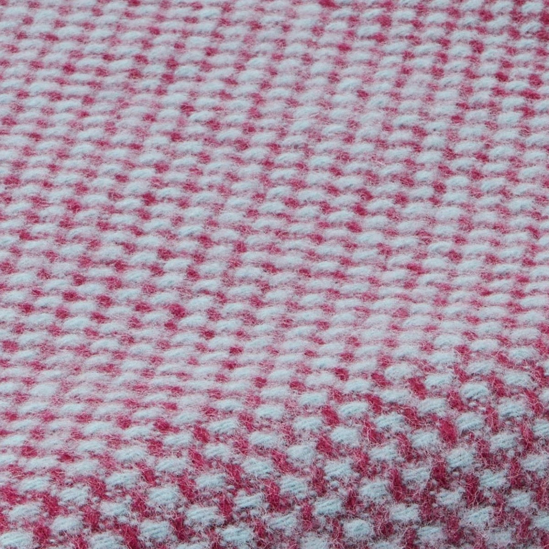 MoodCompanyNL - Plaid zonder franje Twill Roze met Oceaanblauw - 140x200 - Nieuw Wol - Tweedmill UK - 5060958302668