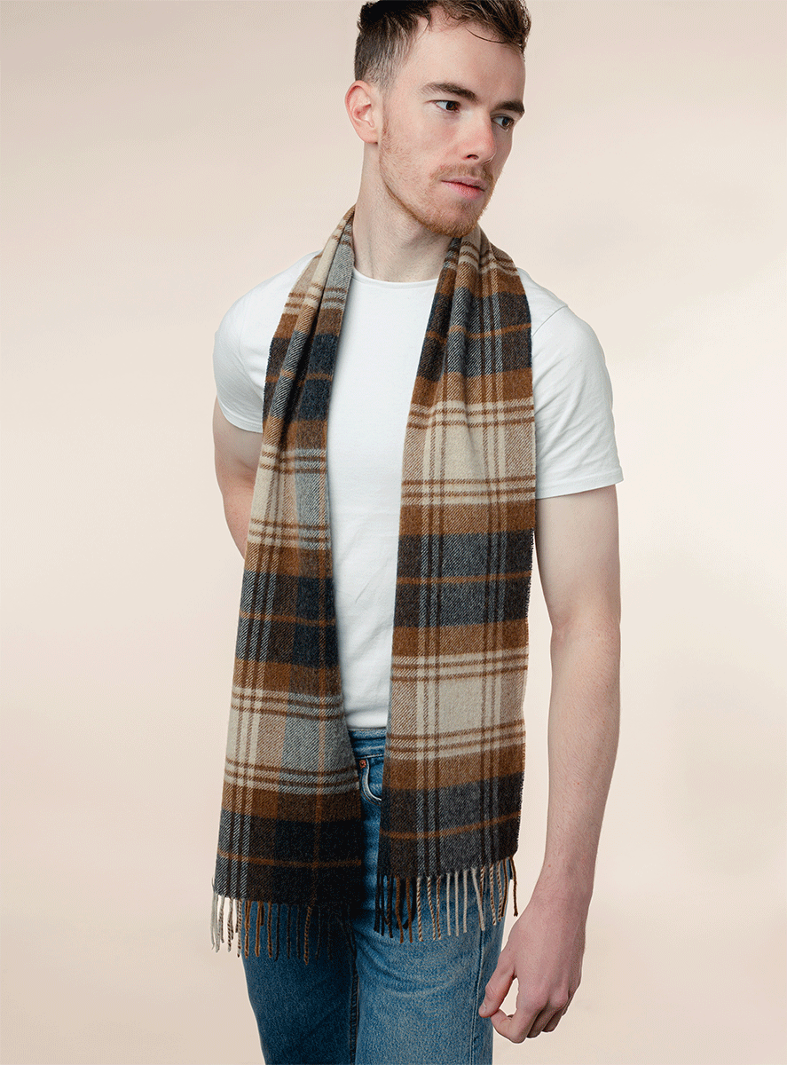 MoodCompanyNL - Sjaal Briggate Natural - Meriono Lamswol - 25 x 190 - Bronte by Moon Scotland - 6095632450488