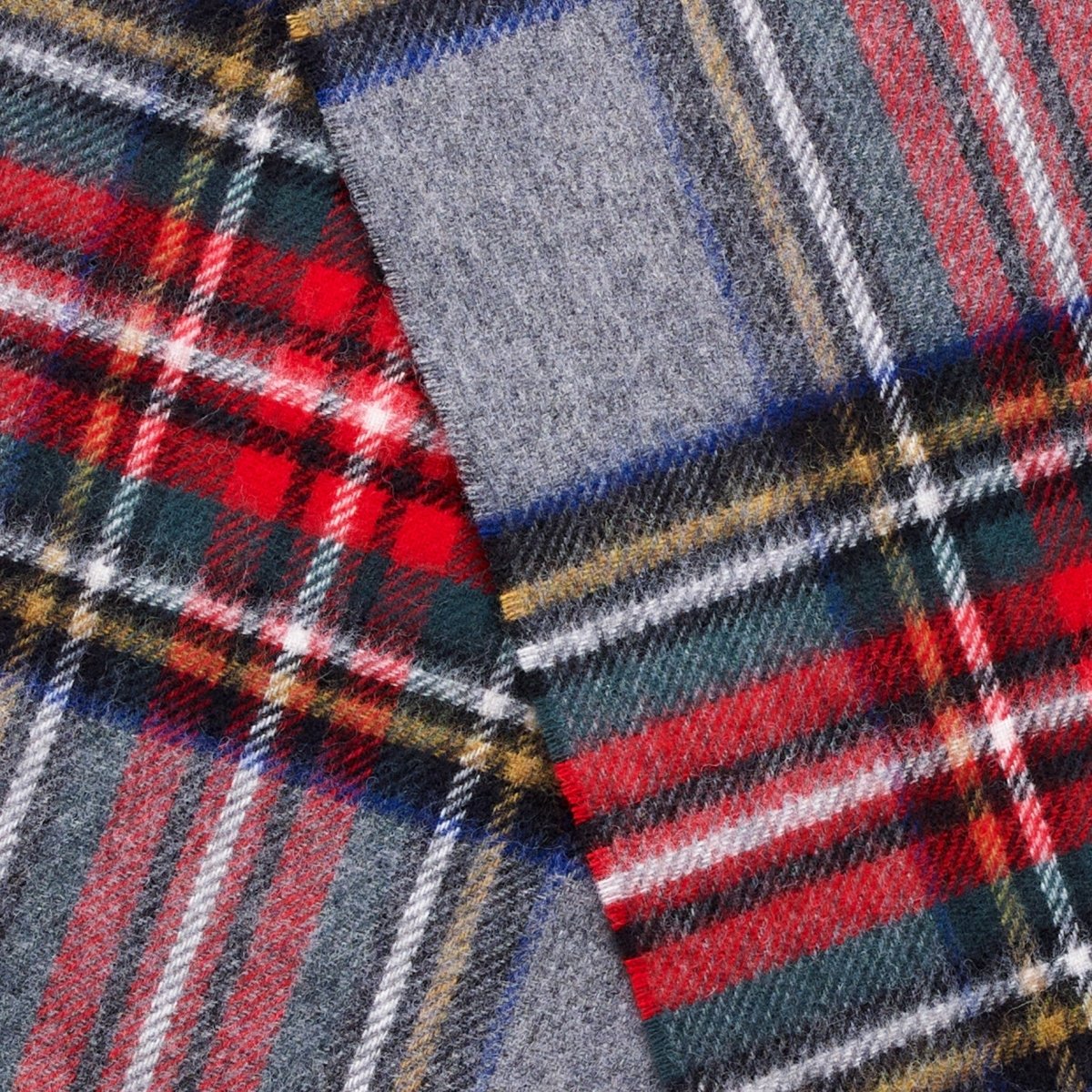 Mood Company - Sjaal Tartan Grey Stewart - Merino Lamswol - 25 x 190 - Bronte by Moon - 6095638254240