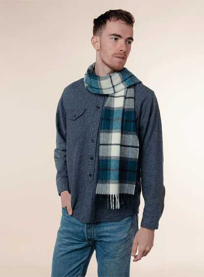 MoodCompanyNL - Sjaal Winchester Cobalt - Meriono Lamswol - 25 x 190 - Bronte by Moon Scotland - 6095655246280