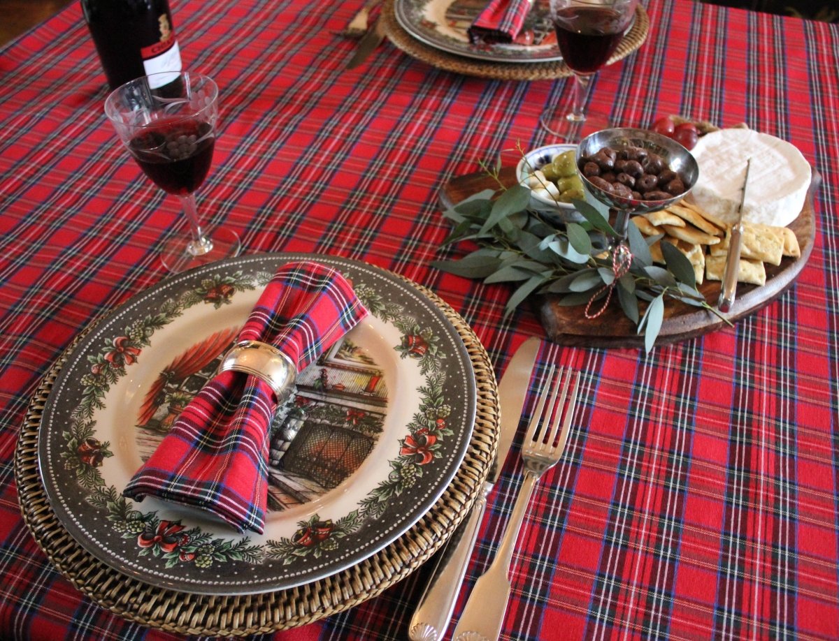 Mood Company - Tafelkleed Tartan Windsor Rood - Katoen/Polyester - Bamar - 