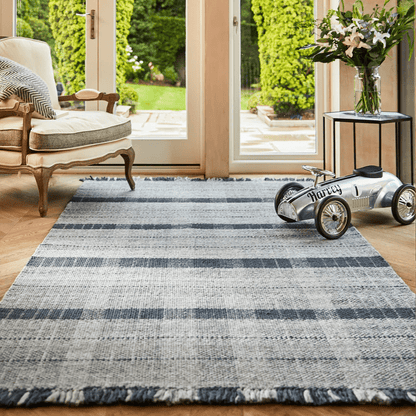 Mood Company - Vloerkleed Origins Highland Check Marineblauw - Gerecycled Polyester - 200x290 - Phoenox Textiles UK - 5026134519886
