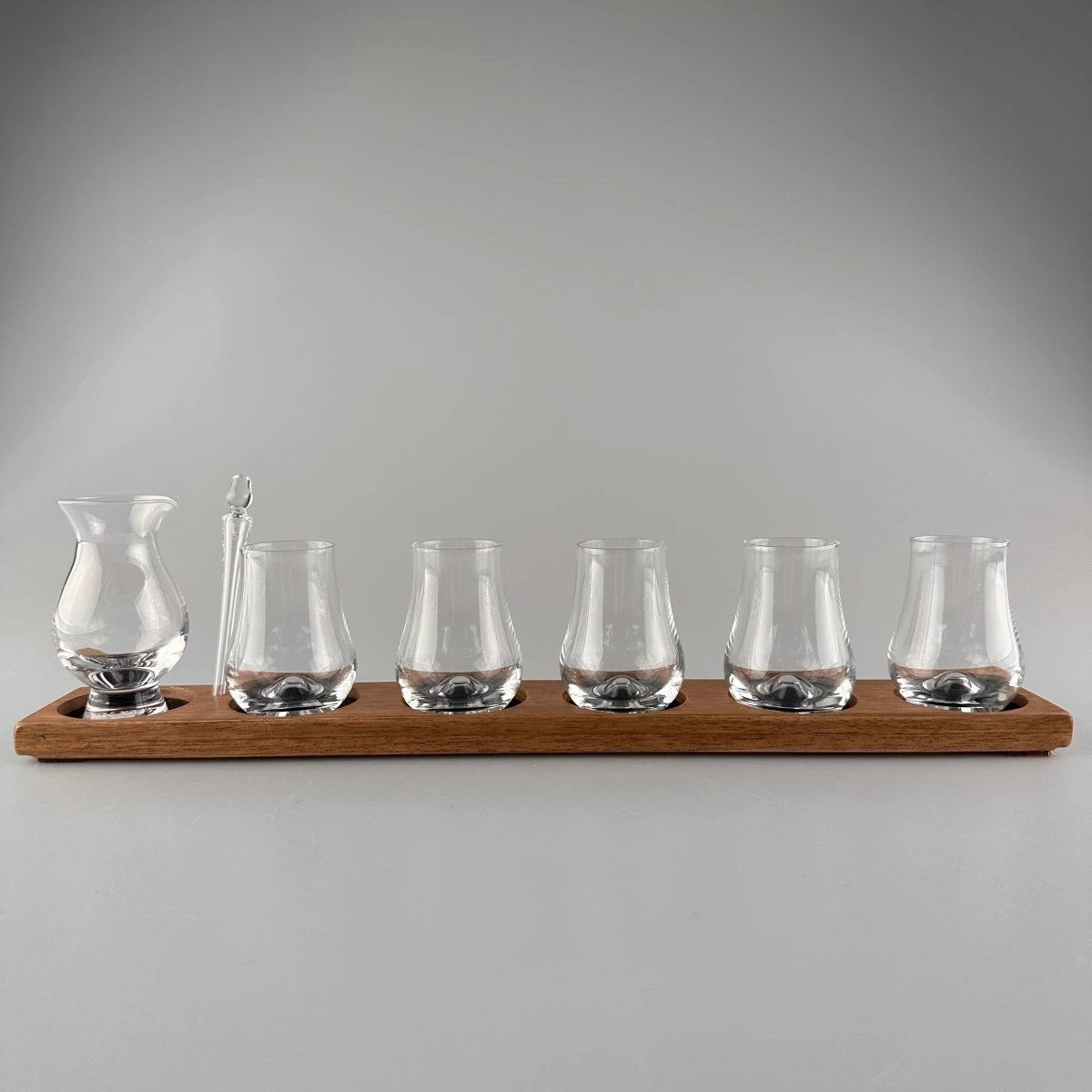 Whiskyglashouder met glaswerk - Handgemaakt - E.W.B. België by MoodCompanyNL